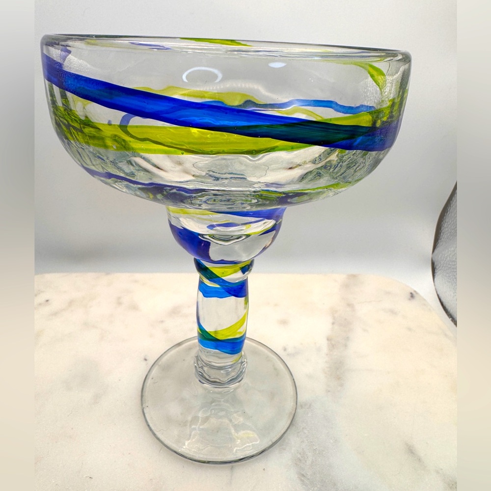 Mexican Hammered Glass Swirl Design Margarita Glasses 12oz Set 4 EUC